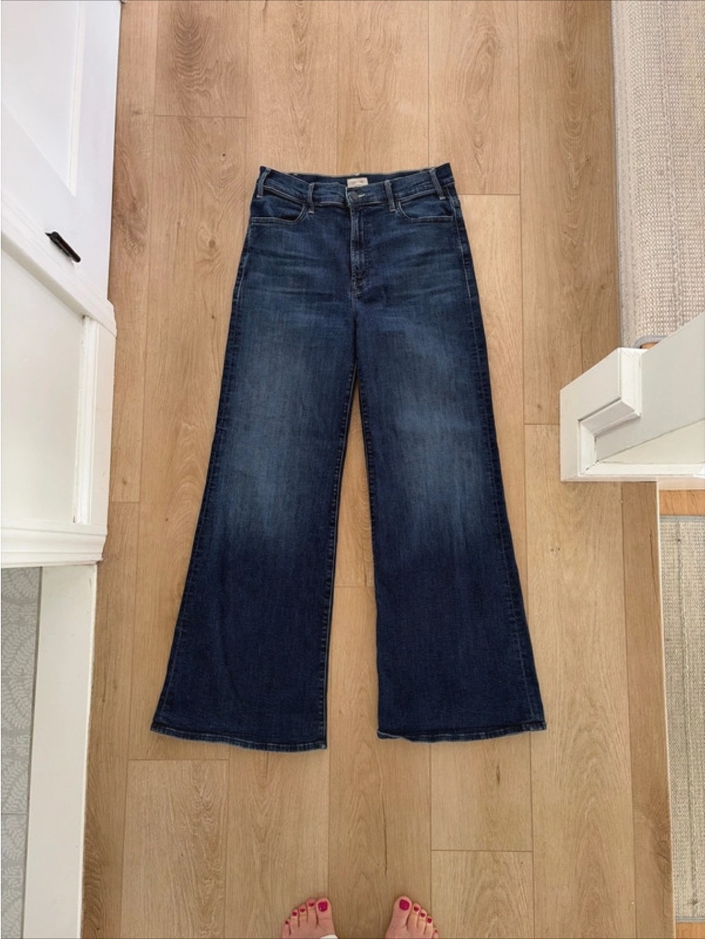 MOTHER Wide-Leg Jeans in Dark Blue Wash